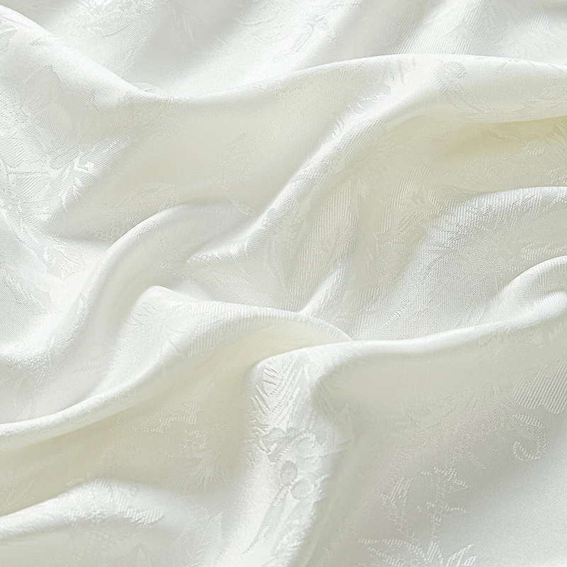 Threadmade Poinsettia Elegance Jacquard Holiday Tablecloth