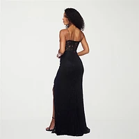 B. Smart Womens Juniors Sweetheart Neck Sleeveless Glitter Bodycon Dress