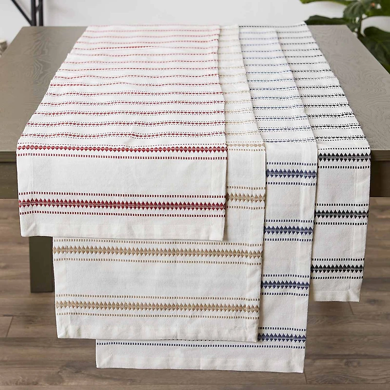 Design Imports Black Zig Dobby Stripe Table Runner