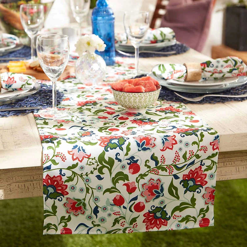 Design Imports Garden Floral Print Outdoor Table Runner