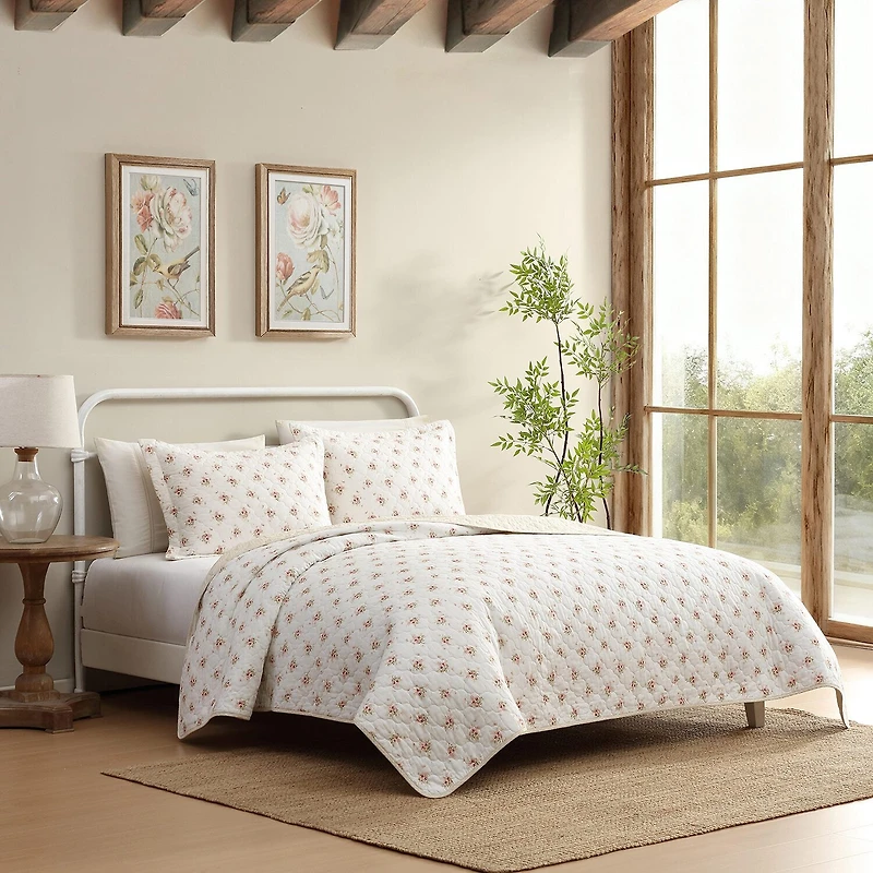 Laura Ashley Dorrie Easy Care Quilt Set