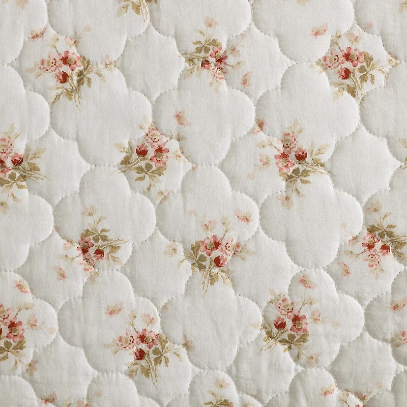 Laura Ashley Dorrie Easy Care Quilt Set