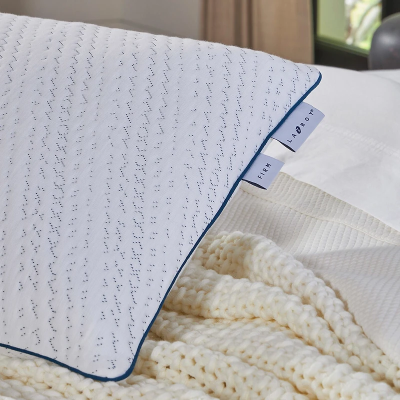 La-Z-Boy Serene Foam Density Pillow Traditional/ Firm-Extra Firm