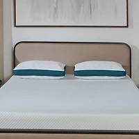 La-Z-Boy Down Alternative Gusset Pillow