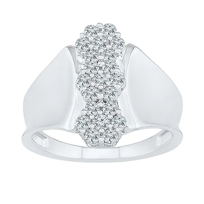 Womens / CT. T.W. Natural White Diamond 10K Gold Flower Cluster Cocktail Ring
