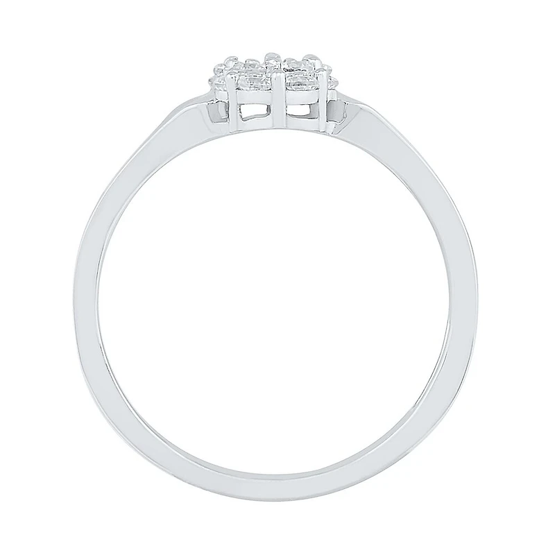 Womens / CT. T.W. Natural White Diamond 10K Gold Flower Cluster Cocktail Ring