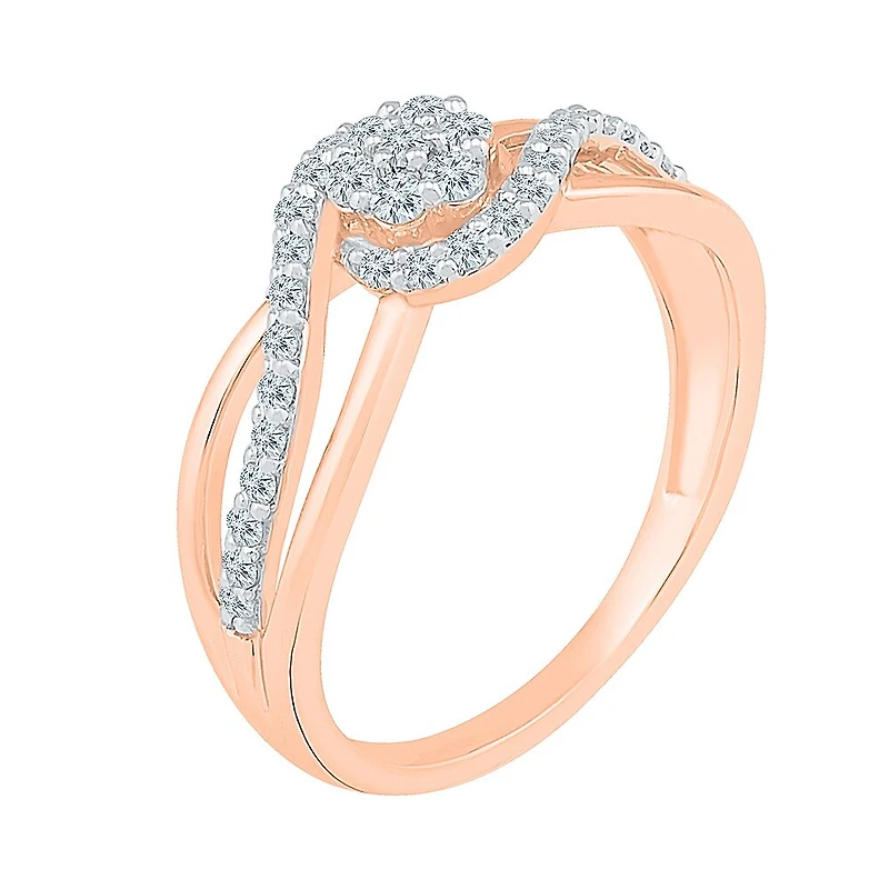 Womens / CT. T.W. Natural White Diamond 10K Gold Cluster Cocktail Ring