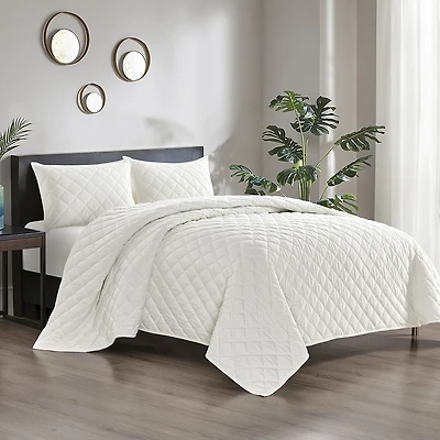 Pointehaven Velvet Diamond Design Oversized Quilt Set