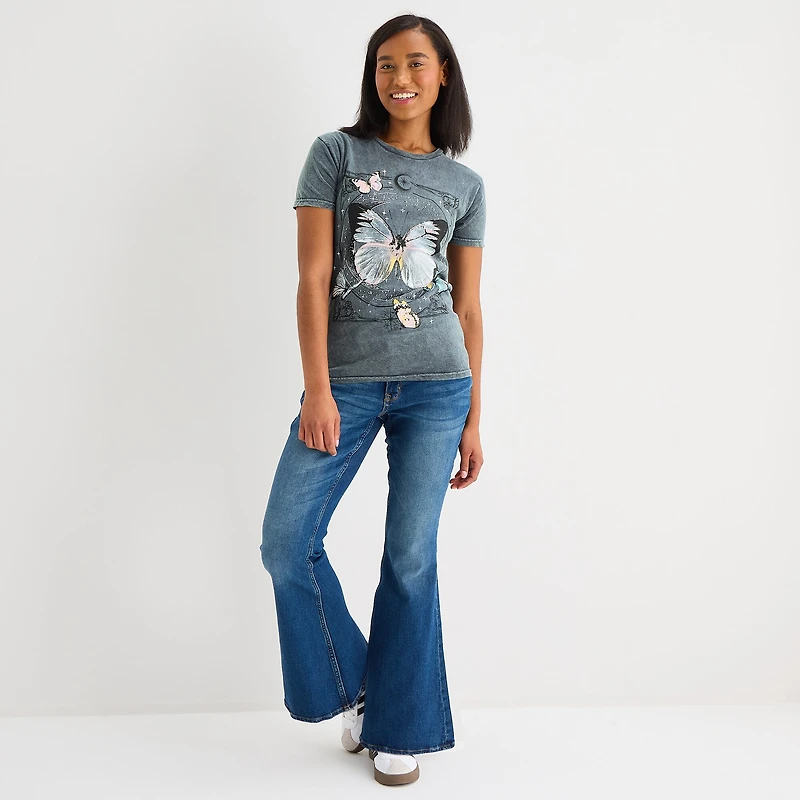 Butterfly Boyfriend Tee Womens Juniors Crew Neck Short Sleeve Regular Fit Graphic T-Shirt