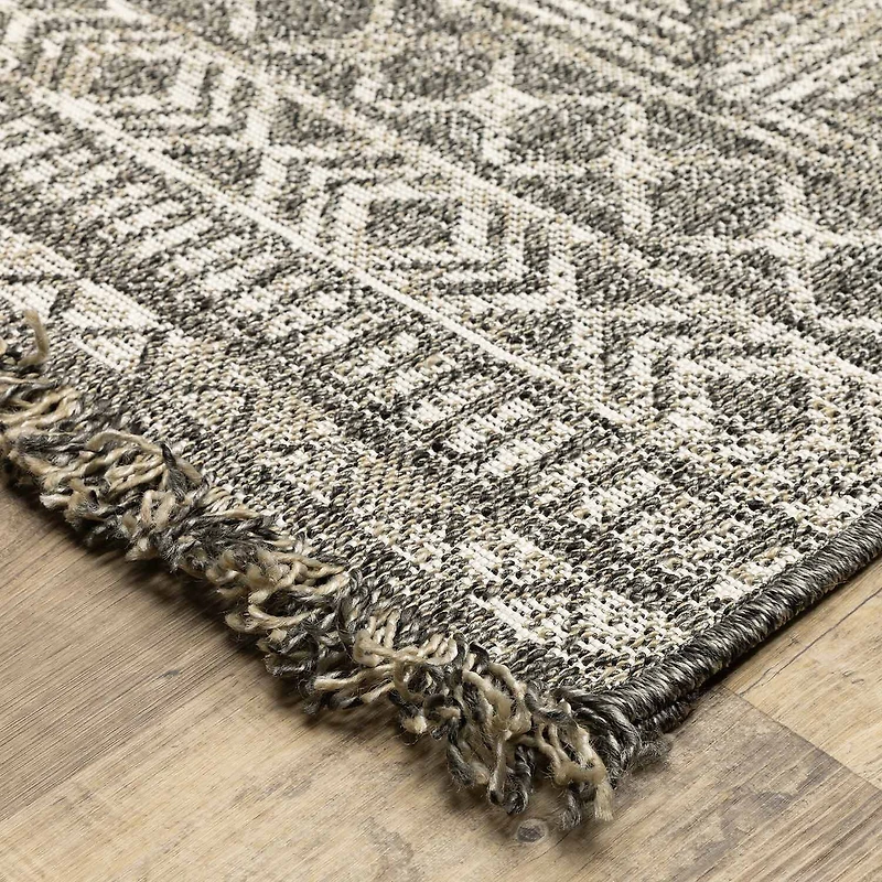 Covington Home Geneva Tribal Inspired Indoor Outdoor Rectangular Area Rug