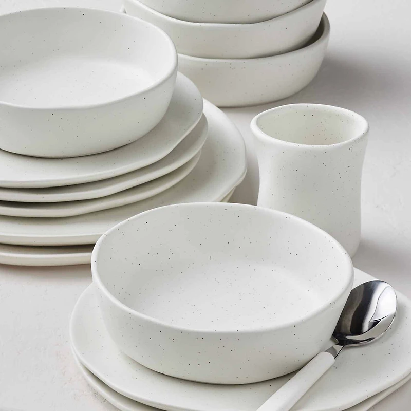 Stone by Mercer Project Hekonda 16-pc. Stoneware Dinnerware Set