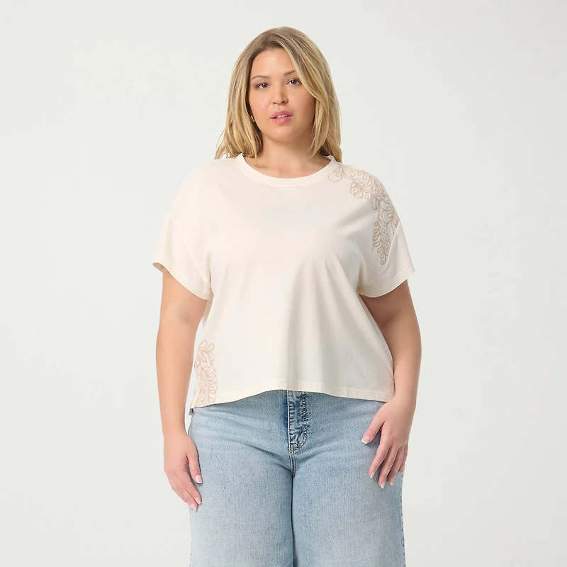 JS Jessica Simpson Womens Plus Crew Neck Short Sleeve Embroidered Blouse