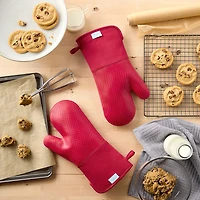 Town and Country Basketweave Antimicrobial 2-pc. Oven Mitt Set