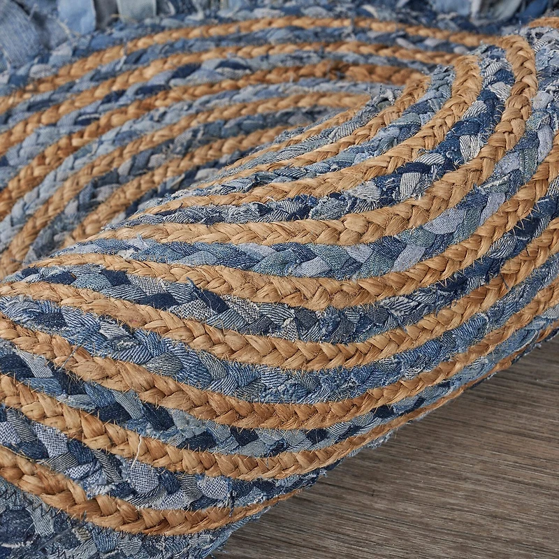 Brynn Avril Bordered Braided Stain Resistant Indoor Round Area Rug