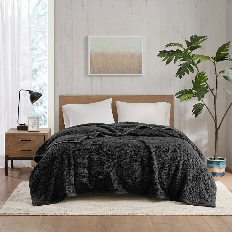 Woolrich Burlington Soild Berber Brushed Blanket