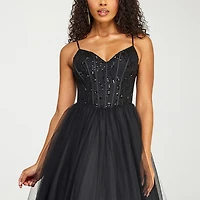 B. Smart Womens Juniors Sweetheart Neck Sequin Ball Gown