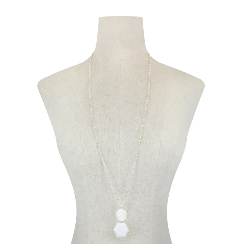 Liz Claiborne 34 Inch Cable Flower Pendant Necklace