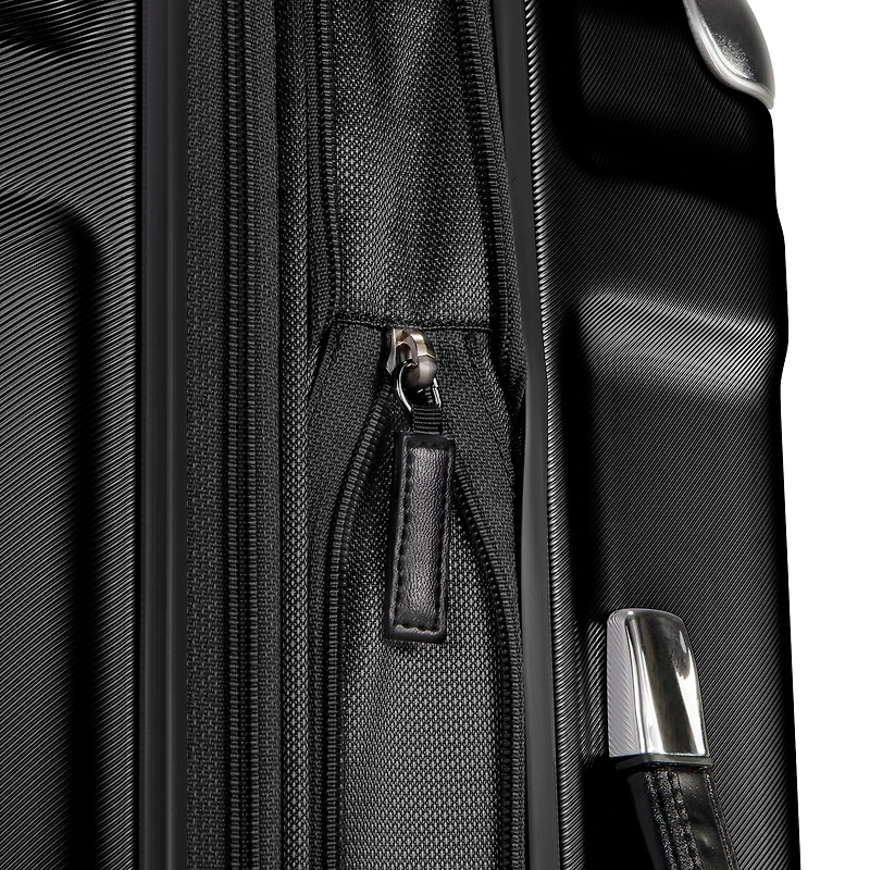 Ricardo Beverly Hills Rodeo Drive 28 Inch Hardside Checked Spinner Luggage