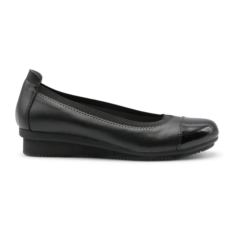 Mootsies Tootsies Joey Womens Cap Closed Toe Ballet Flats