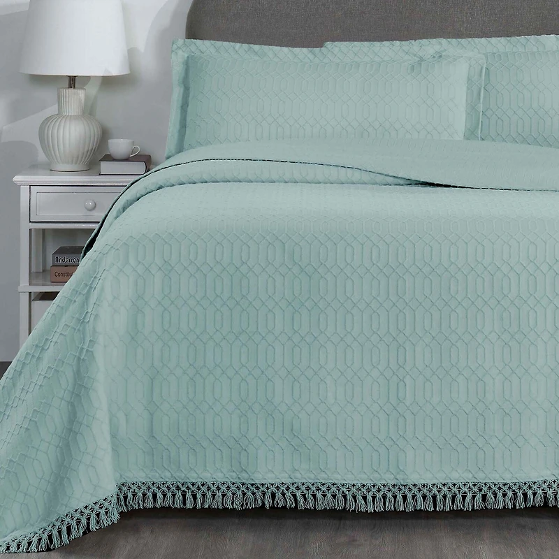 SUPERIOR® Remi Geometric Fringe Boho Modern Jacquard Bedspread
