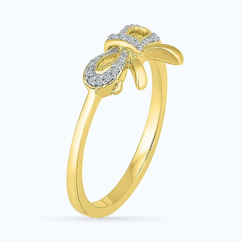 Womens Diamond Accent Natural White Diamond 10K Gold Bow Cocktail Ring