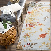 Safavieh Saffron Floral Wool Area Rug