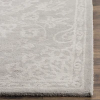 Safavieh Heathe Hand Tufted Area Rug