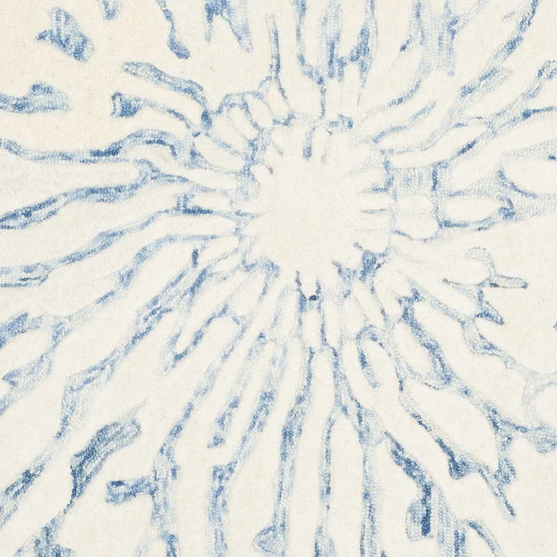 Safavieh Edweena Hand Tufted Area Rug