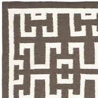 Safavieh Owen Hand Woven Flat Weave Area Rug