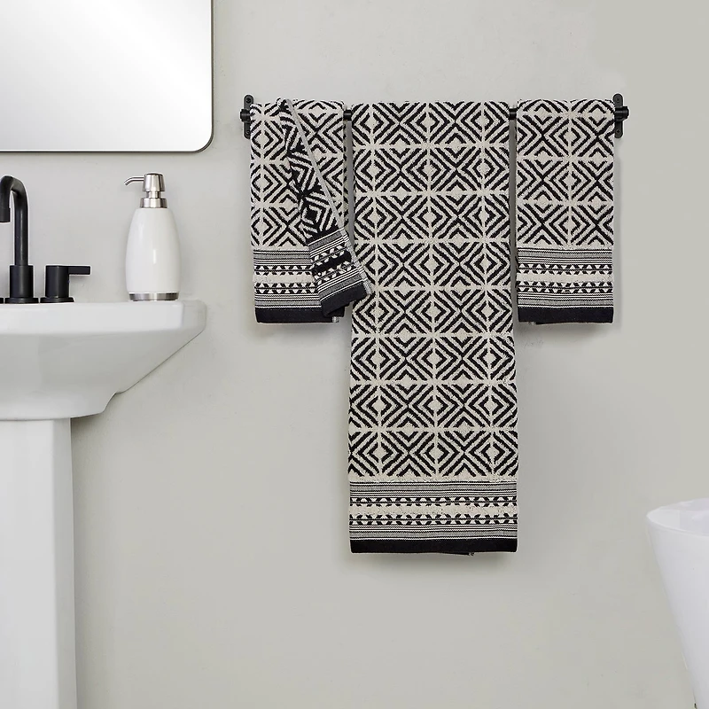 Saturday Knight Diamond Grid Embellished Diamond Bath Towel