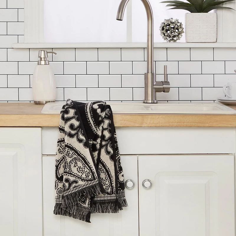 Saturday Knight Amherst Medallion 2-pc. Embellished Damask + Scroll Hand Towel