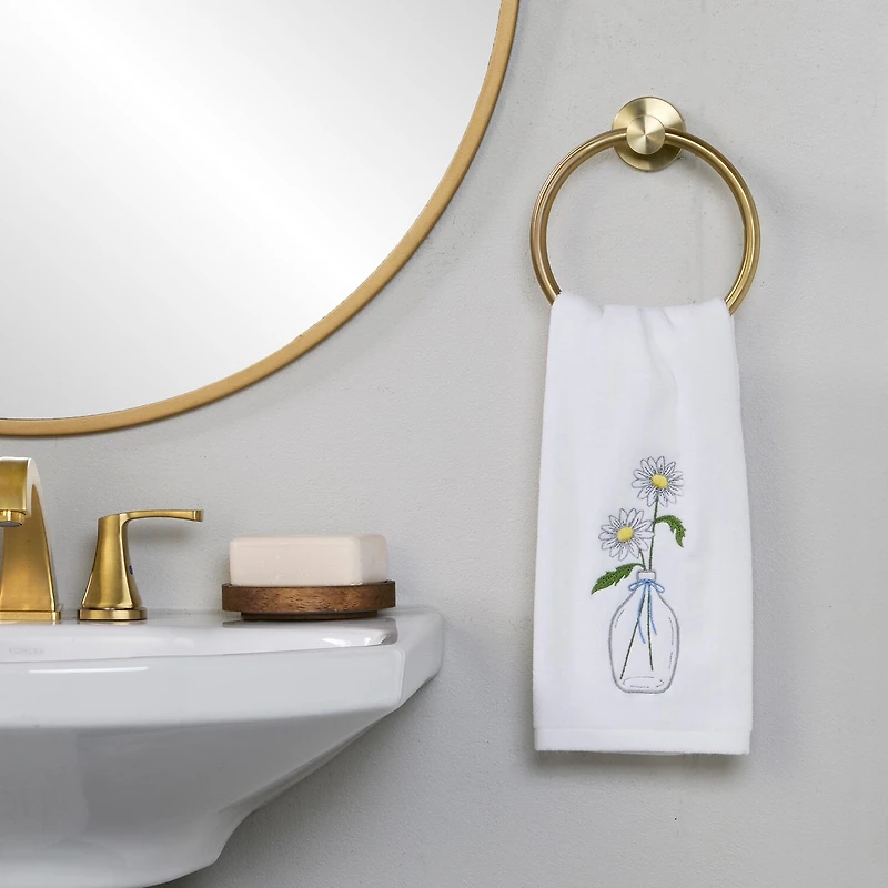 Saturday Knight Daisies In Vase 2-pc. Floral Hand Towel