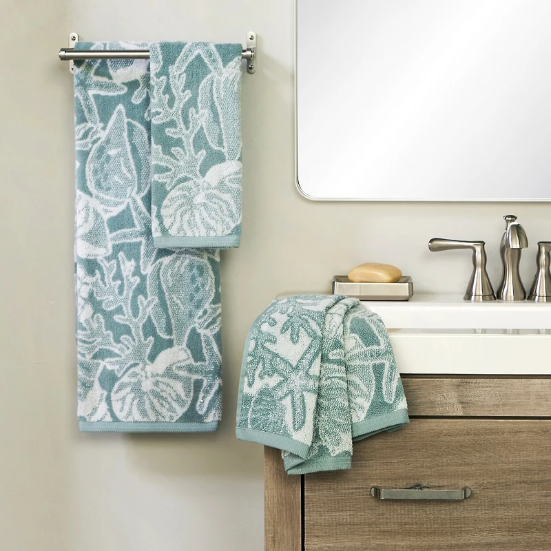 Saturday Knight South Seas Shell 2-pc. Embellished Beach + Nautical Hand Towel