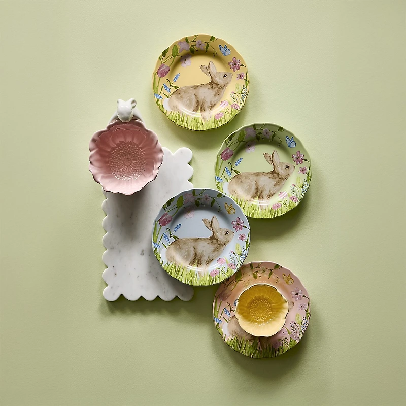 Layerings Scalloped Marble Serve Board