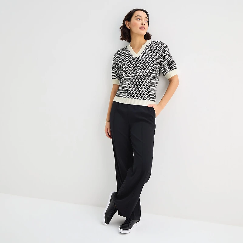 Stylus Womens V Neck Elbow Sleeve Pullover Sweater
