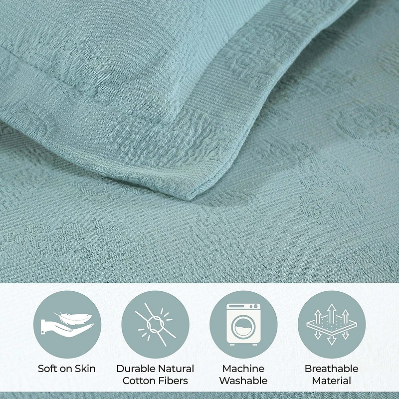 SUPERIOR® Paisley Lightweight Cotton Boho Print Bedspread