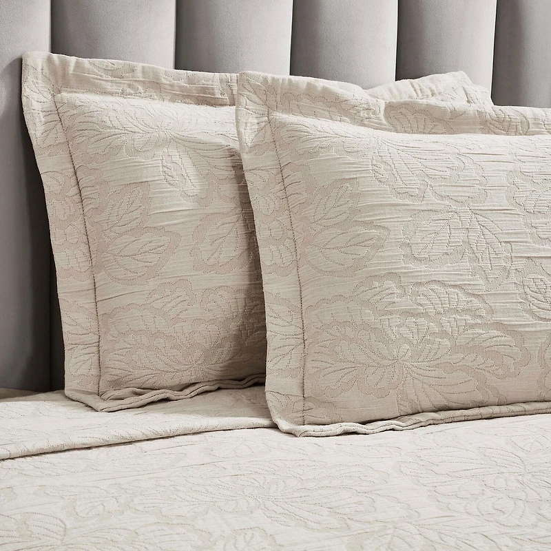 SUPERIOR® Hibiscus Matelasse Cotton Tropical Floral Bedspread