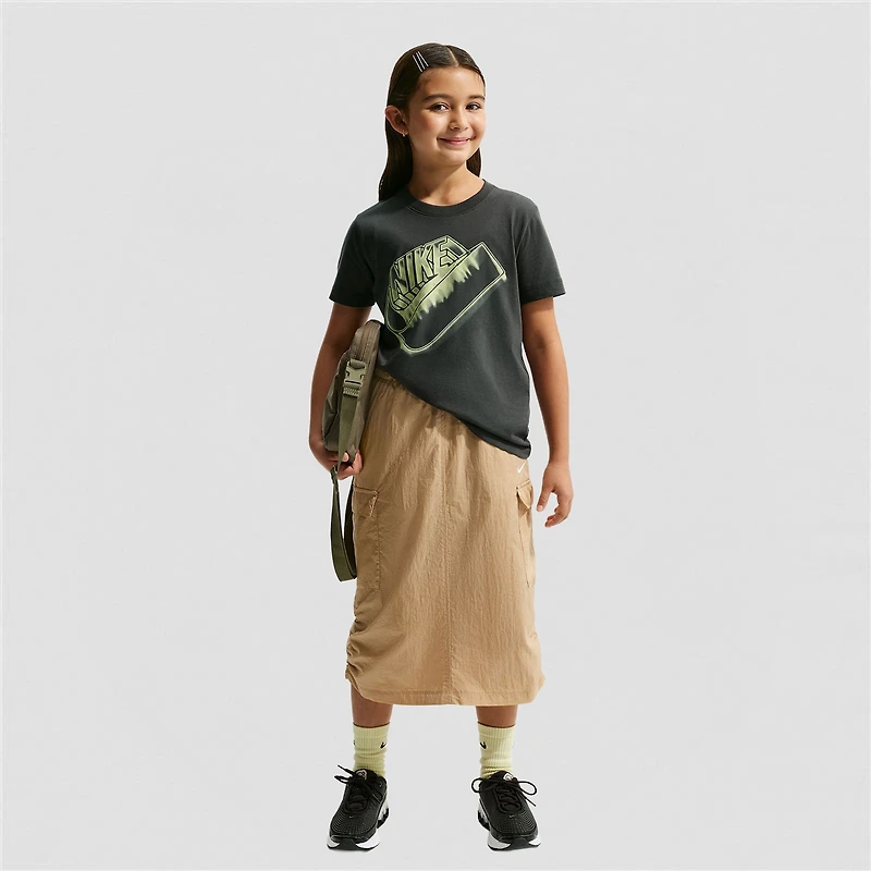 Nike Big Kid Unisex Crew Neck Short Sleeve Regular Fit Graphic T-Shirt