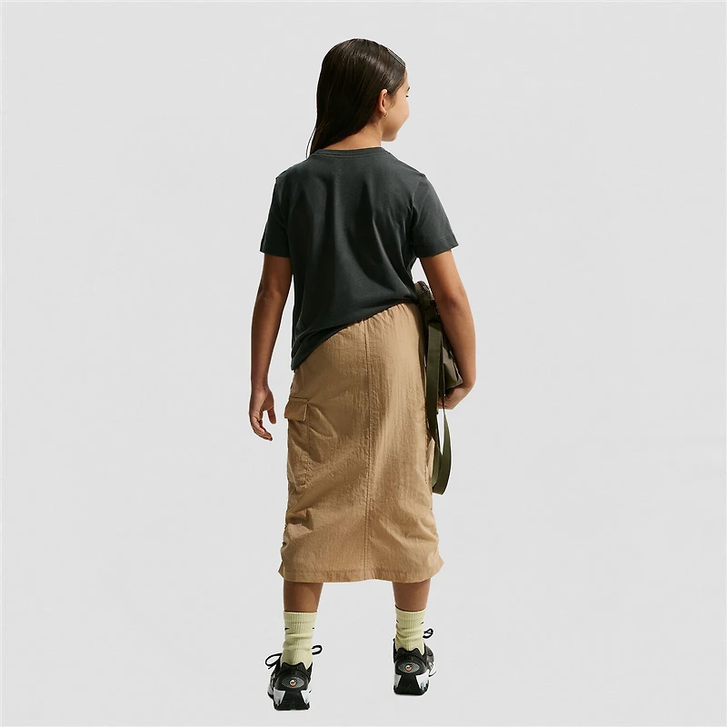 Nike Big Kid Unisex Crew Neck Short Sleeve Regular Fit Graphic T-Shirt