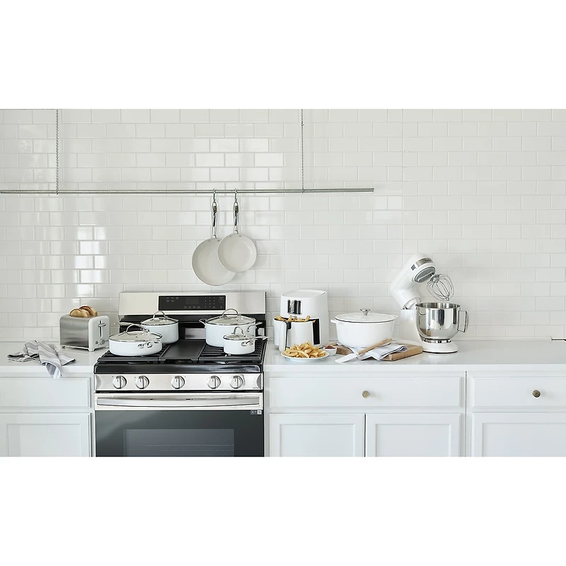 Cooks Cast Iron 3.5-qt. Dutch Oven with Lid
