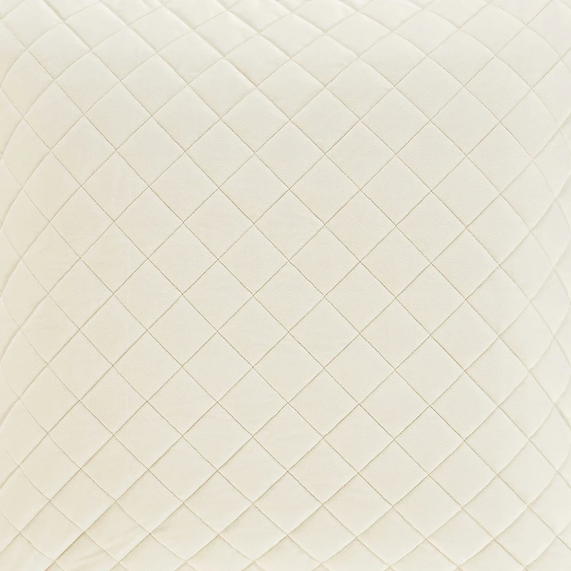 Queen Street Cozy Winter White 3-pc. Quilt Set