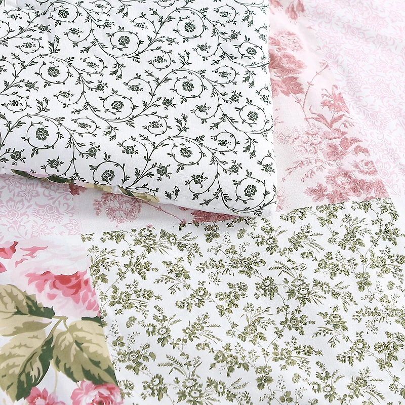 Laura Ashley Ailyn Floral Midweight Comforter