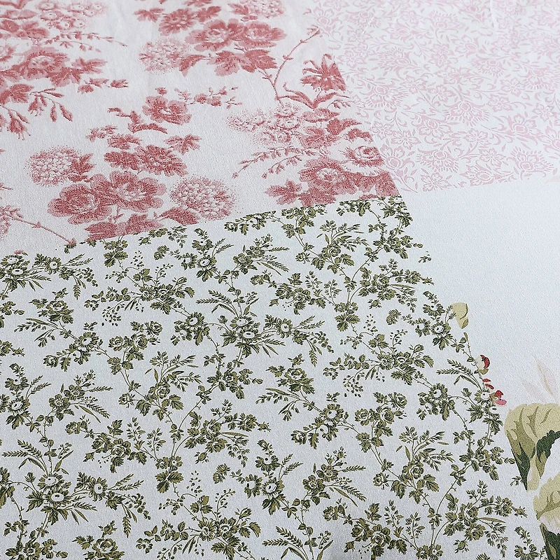 Laura Ashley Ailyn Floral Midweight Comforter