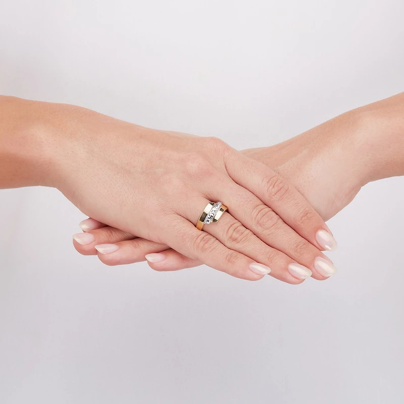 Womens 14K Two Tone Gold Round Bypass Cocktail Ring