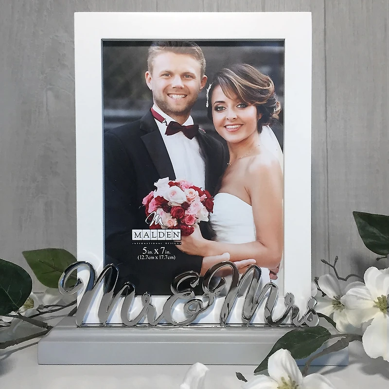 Malden "5""X7"" Mr & Mrs Platform" Tabletop Frame