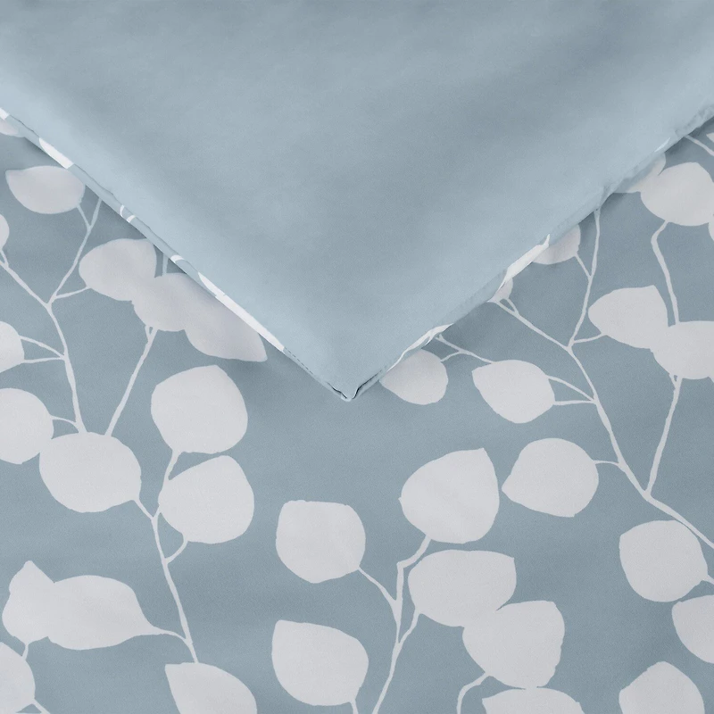 Serta® Ellen Midweight Comforter Set