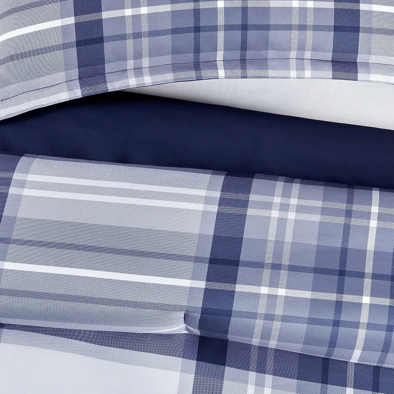 Serta® Scott Midweight Comforter Set