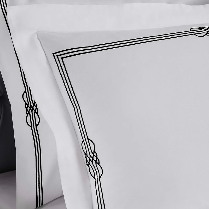 SUPERIOR® Moonlawn Cotton Embroidered Floral Duvet Cover