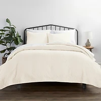 Casual Comfort Damask Stitch Quilt Set