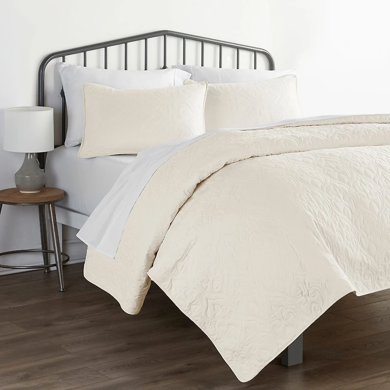 Casual Comfort Damask Stitch Quilt Set